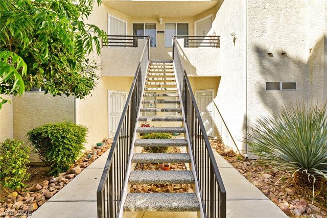 3320 South Fort Apache Road 224, Las Vegas, NV 89117