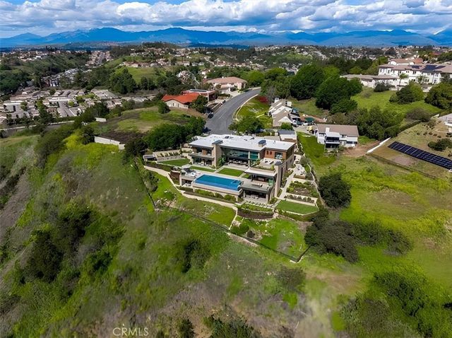 22303 Broken Twig Rd, Diamond Bar, CA 91765