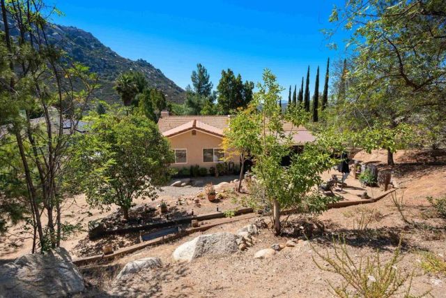 16734 Georgios Way, Ramona, CA 92065