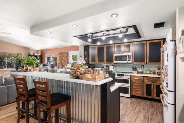 16734 Georgios Way, Ramona, CA 92065