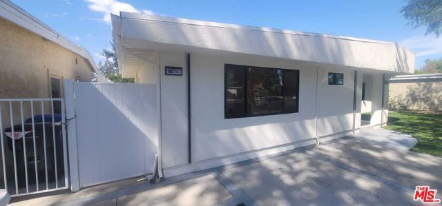 18745 Lull Street, Reseda (los Angeles), CA 91335