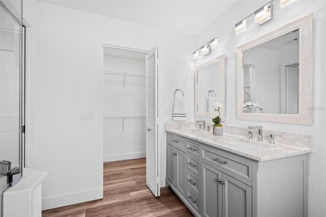 3872 KINGSTON BOULEVARD, Sarasota, FL 34238