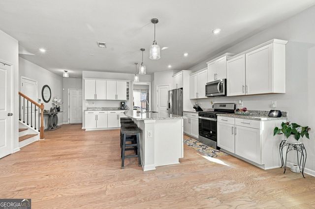 137 Poppy Street, Mcdonough, GA 30253