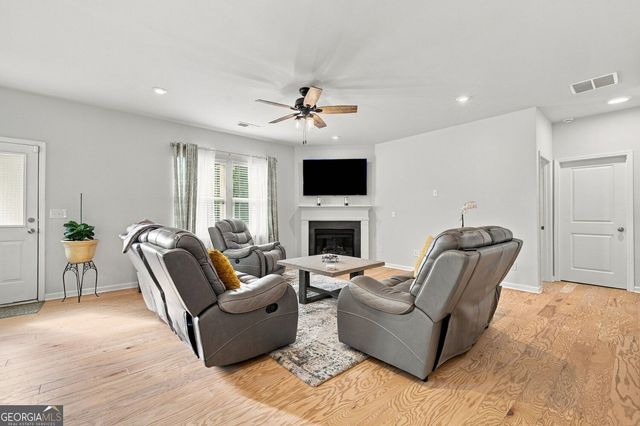 137 Poppy Street, Mcdonough, GA 30253