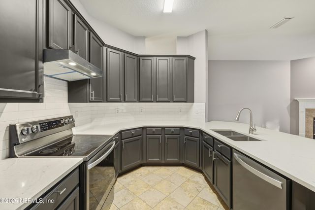 1575 E WINDY WILLOW Drive, St. Augustine, FL 32092