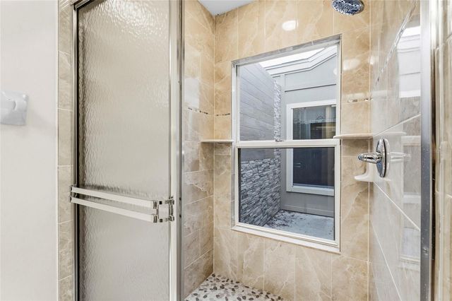 396 CHARTLEY COURT S, Sarasota, FL 34232