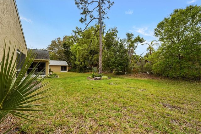 396 CHARTLEY COURT S, Sarasota, FL 34232