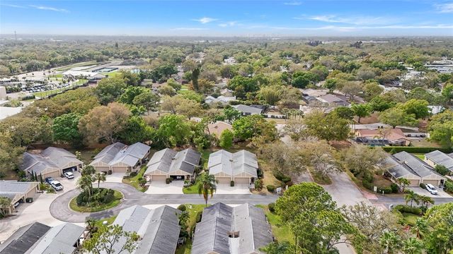 396 CHARTLEY COURT S, Sarasota, FL 34232