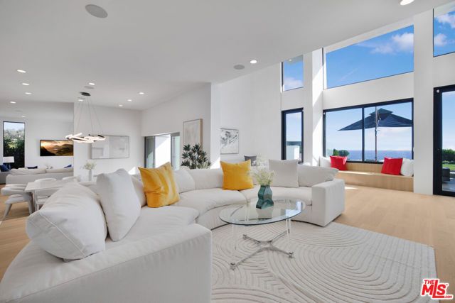 30020 Morning View Drive, Malibu, CA 90265