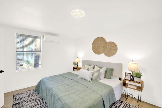 8904 Chisholm LN, Austin, TX 78748