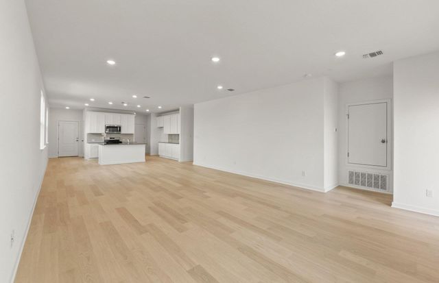 408 Sullivan WAY, Elgin, TX 78621