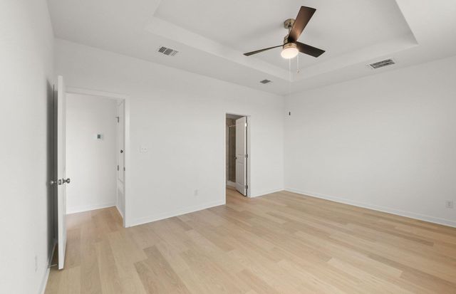 408 Sullivan WAY, Elgin, TX 78621