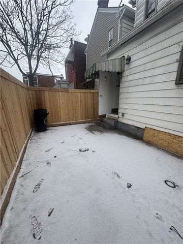 5112 Chaplain Way, Hazelwood, PA 15207