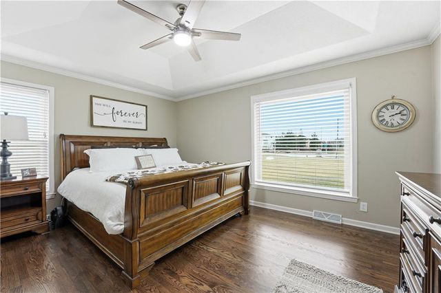 10300 W 164th Street, Overland Park, KS 66221