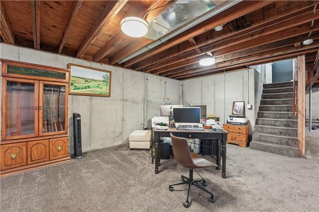 10300 W 164th Street, Overland Park, KS 66221