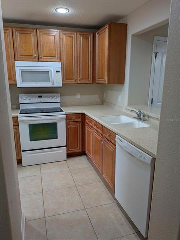 1983 SEARAY SHORE DRIVE, Clearwater, FL 33763