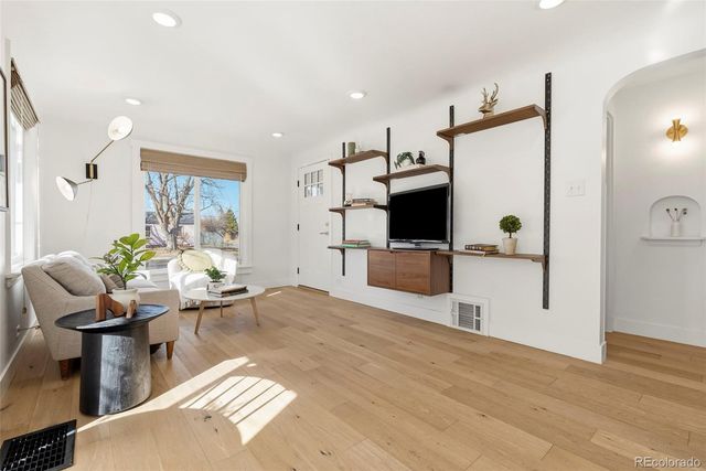 1370 Rosemary Street, Denver, CO 80220