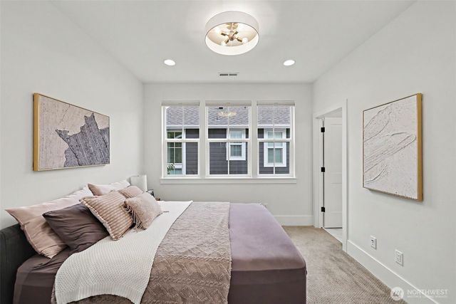 11605 NE 155th Street, Kirkland, WA 98034