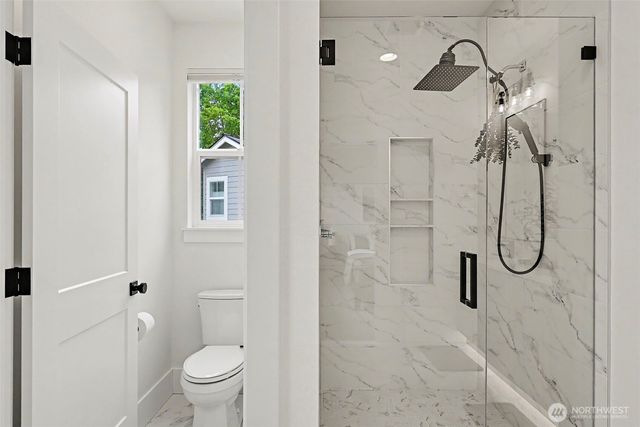 11605 NE 155th Street, Kirkland, WA 98034