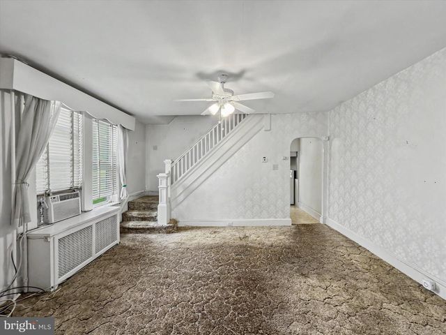 637 S MAIN ST, Red Lion, PA 17356