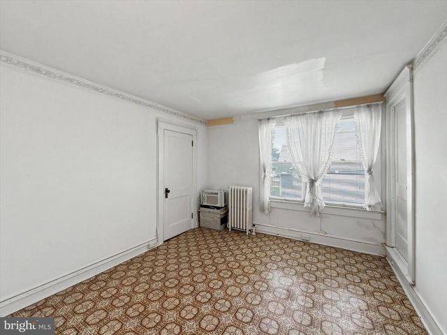 637 S MAIN ST, Red Lion, PA 17356