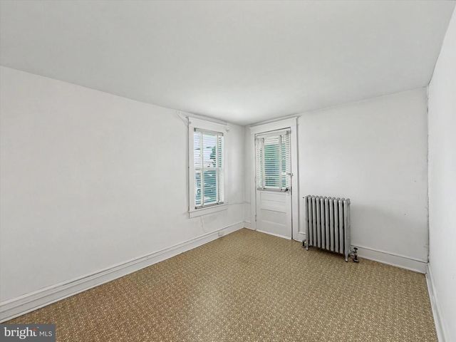 637 S MAIN ST, Red Lion, PA 17356