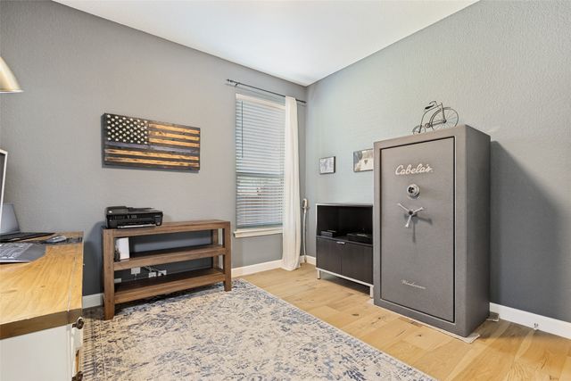 1809 Red Rock Drive, Mckinney, TX 75072