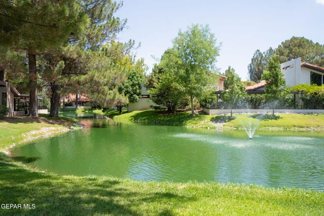 5205 VALLEY SPRING Way, El Paso, TX 79932
