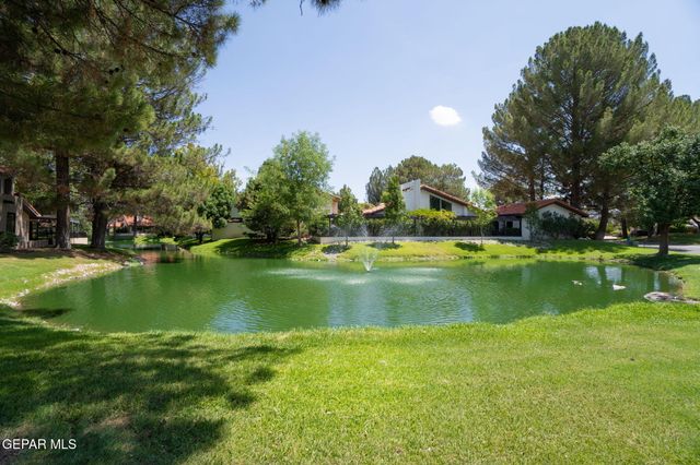 5205 VALLEY SPRING Way, El Paso, TX 79932