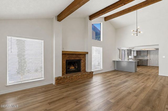 5205 VALLEY SPRING Way, El Paso, TX 79932