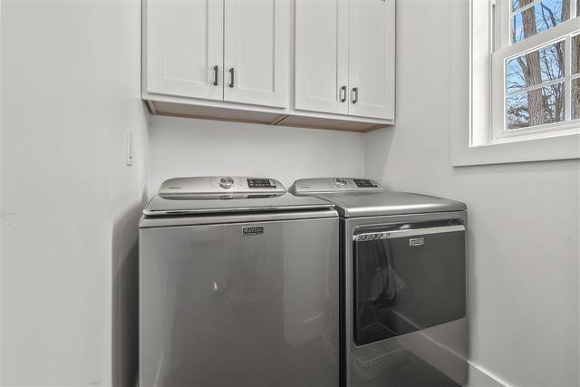 25 Hillsdale Commons Drive, Hillsdale, MI 49242