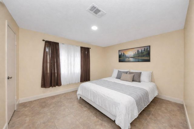 15419 Mesa Drive, Humble, TX 77396