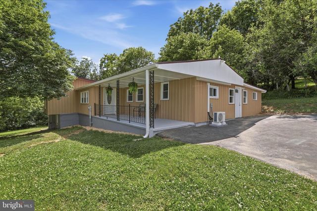 6340 COFFMAN FARMS RD, Keedysville, MD 21756