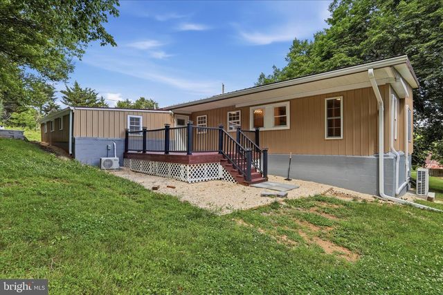 6340 COFFMAN FARMS RD, Keedysville, MD 21756