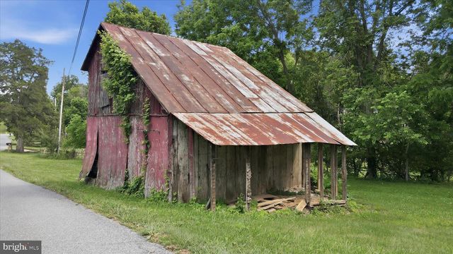 6340 COFFMAN FARMS RD, Keedysville, MD 21756
