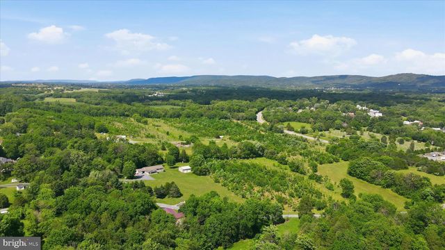 6340 COFFMAN FARMS RD, Keedysville, MD 21756