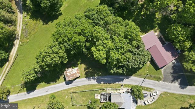 6340 COFFMAN FARMS RD, Keedysville, MD 21756