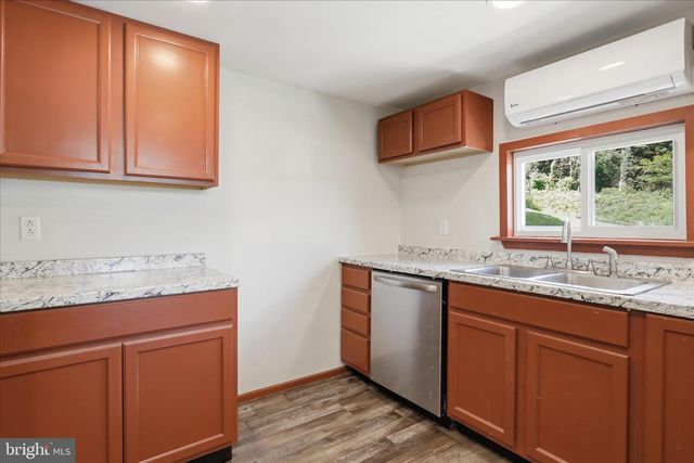 6340 COFFMAN FARMS RD, Keedysville, MD 21756