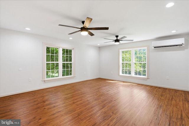 6340 COFFMAN FARMS RD, Keedysville, MD 21756