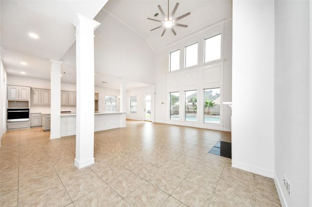 2008 Anchor Bay Court, Pearland, TX 77584