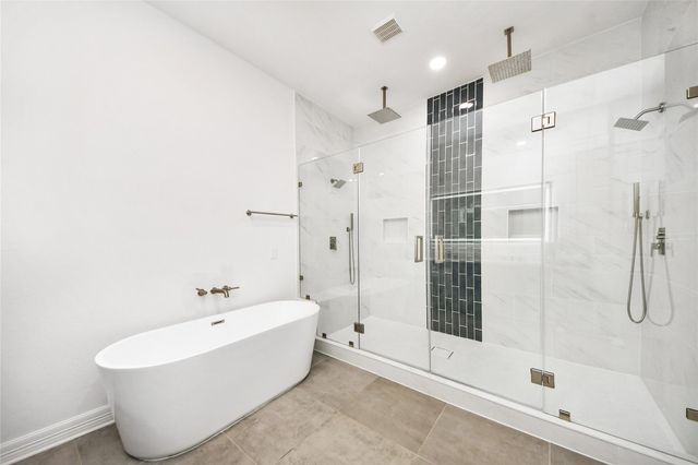 2008 Anchor Bay Court, Pearland, TX 77584