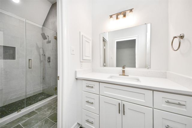 2008 Anchor Bay Court, Pearland, TX 77584