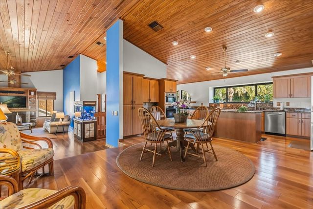 15815 ACORN CIRCLE, Tavares, FL 32778