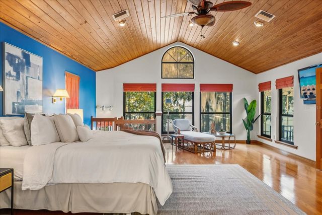 15815 ACORN CIRCLE, Tavares, FL 32778