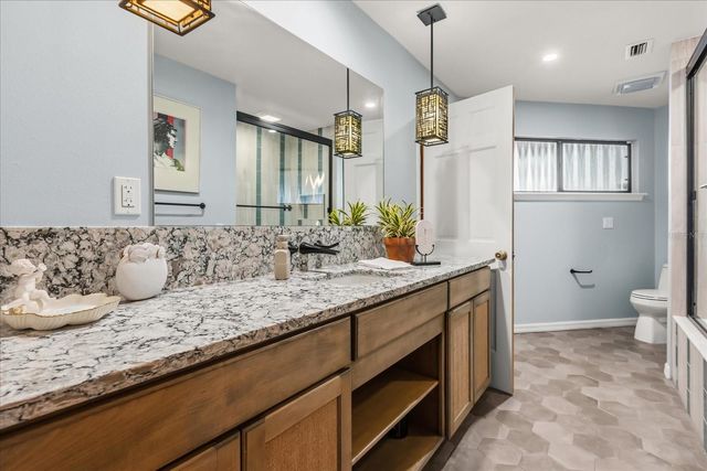 15815 ACORN CIRCLE, Tavares, FL 32778