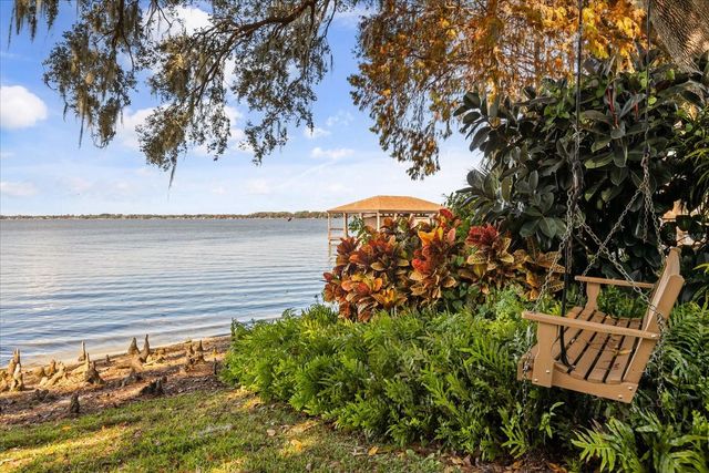 15815 ACORN CIRCLE, Tavares, FL 32778