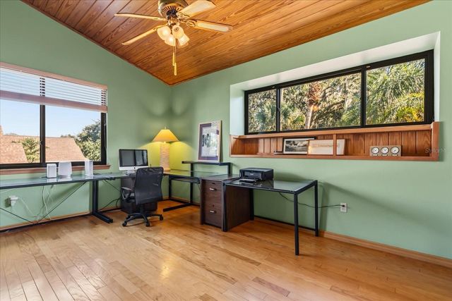 15815 ACORN CIRCLE, Tavares, FL 32778