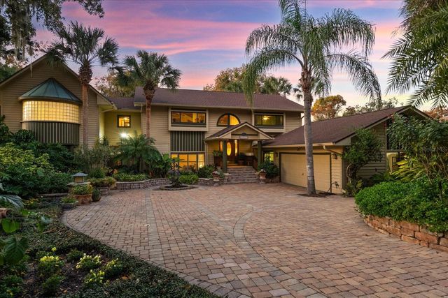 15815 ACORN CIRCLE, Tavares, FL 32778