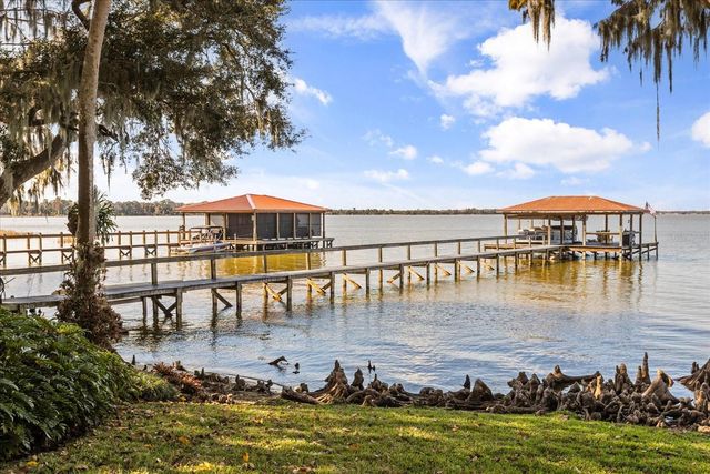 15815 ACORN CIRCLE, Tavares, FL 32778