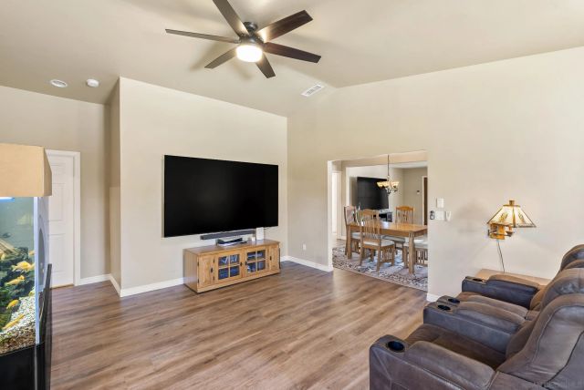 595 Verdin St., El Cajon, CA 92019